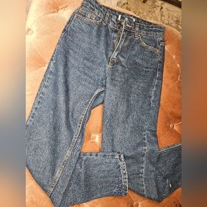 Straight leg thick mom Jean